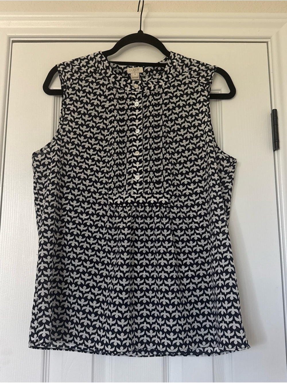 J.CREW Women's Printed Tuxedo Sleeveless Cami Top-Navy/White Birds Size 10 NWOT